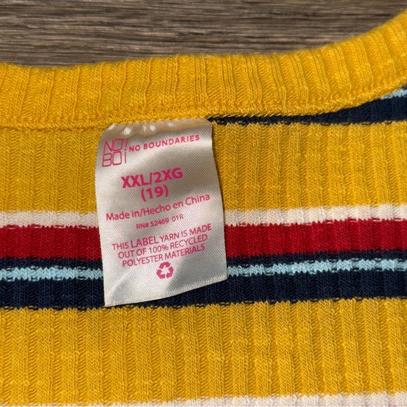 No Boundaries Yellow Red Ribbed Short Sleeve T-Shirt - Picture 3 of 9